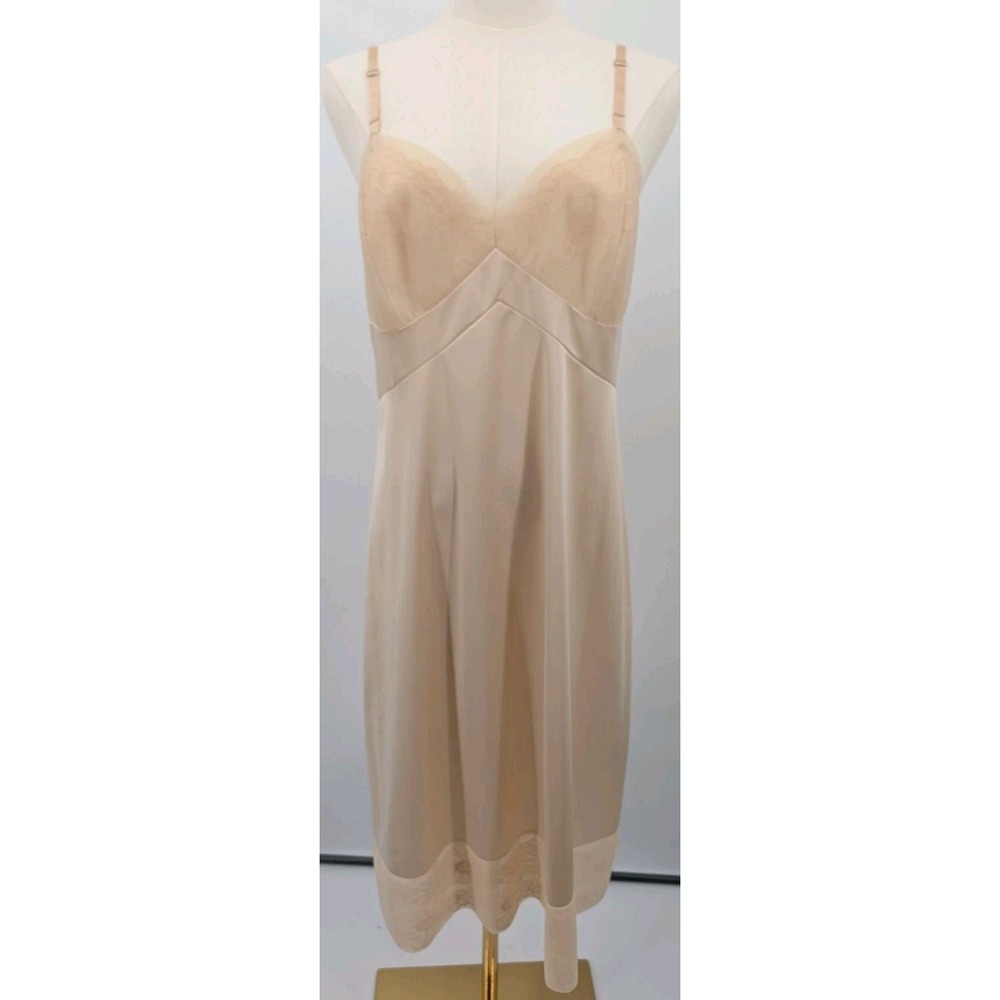 Vintage JC Penney Nude Pink Empire Waist Midi Nylon Lace Slip Dress Size 38‎
